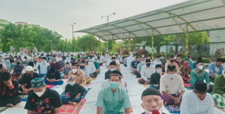 PCM Karanganyar Selenggarakan Sholat Idul Fitri dan Penggalangan Dana untuk PALESTINA
