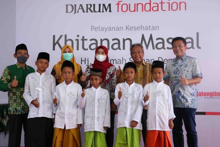 Gelar Kegiatan Khitanan Massal, RS PKU Demak Gandeng Djarum Foundation