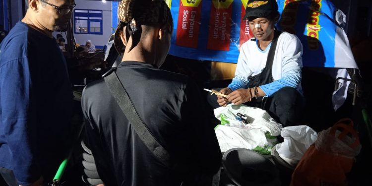 Silaturahim Sambil Berdagang; Itulah Salah Satu Ikhtiar Tim Pendamping Peserta Jambore Nasional SAR Muhammadiyah