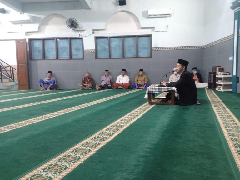 Kajian Ahad Subuh Darussalam, Meraih Keberkahan Usia