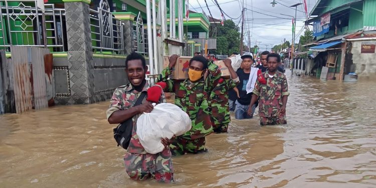 Banjir Landa Kota Sorong, Muhammadiyah Terjunkan Relawan Bantu Warga