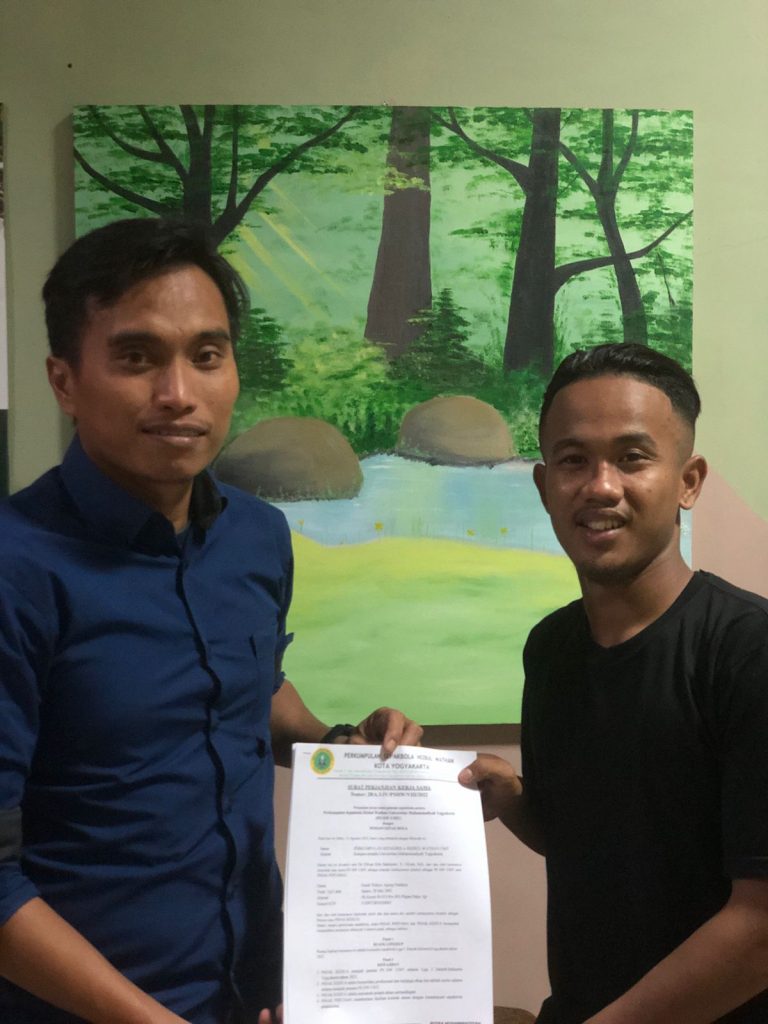 Miliki Talenta yang Mumpuni, Alumni SMA Muhammadiyah Bangsri Dikontrak PSHW UMY