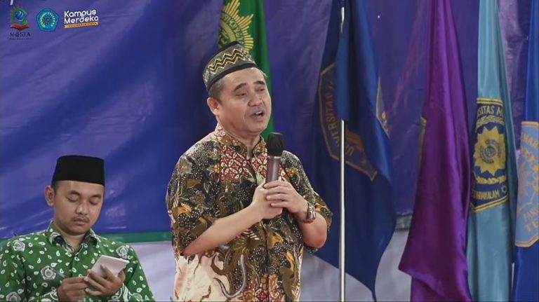Jawab Pertanyaan Peserta Masta, KH. Tafsir : Muhammadiyah Tidak Boleh Menyalahkan NU, Begitupun Sebaliknya
