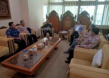 Perkuat Kolaborasi Panitia Penerima Muktamar Silaturahmi dengan Rektor UNS