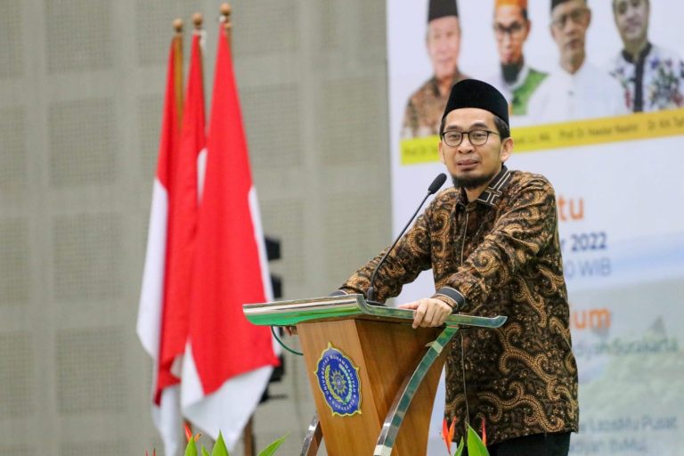 Ustadz Adi Hidayat :Tidak Ada Keraguan Saya Kader Muhammadiyah