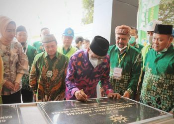 Resmikan Berbagai AUM di Bumiayu, Haedar: Muhammadiyah Tidak Akan Lelah Membangun Peradaban