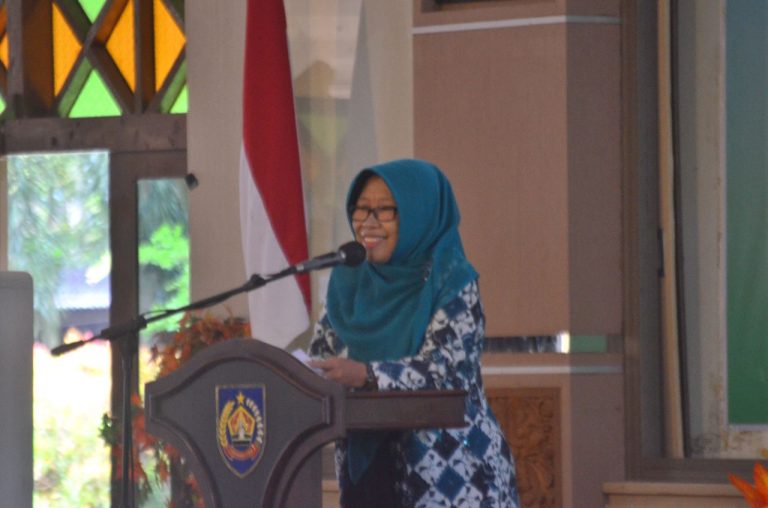 Ketua Muslimat NU Berikan Sambutan pada Pembukaan Musypimwil Muhammadiyah