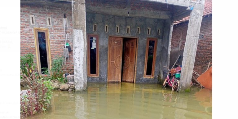 Demak Memanggil! Muhammadiyah Ajak Masyarakat Bantu Korban Banjir di Demak