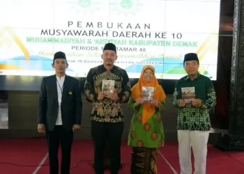Buku Sejarah Gerakan Muhammadiyah Demak Dilaunching