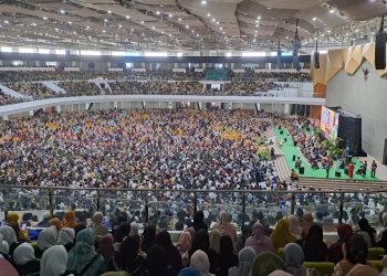 Banjir Jamaah pada Tabligh Akbar, UAH: Tolong LSI, Surveynya Dikoreksi