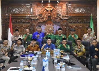 Silaturahmi dengan PWM Jateng: Penguatan Kesehatan dan Pendidikan Kader Ulama Jadi Fokus Utama PDM Demak!