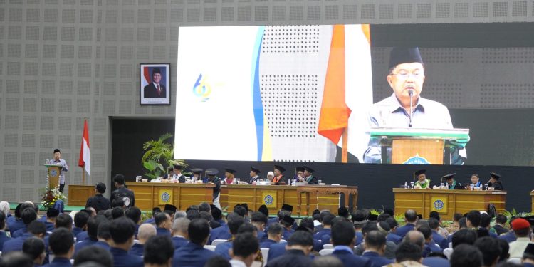 JK Ingatkan Umat Islam untuk Tidak Terjebak Romantisme Kejayaan Masa Lalu