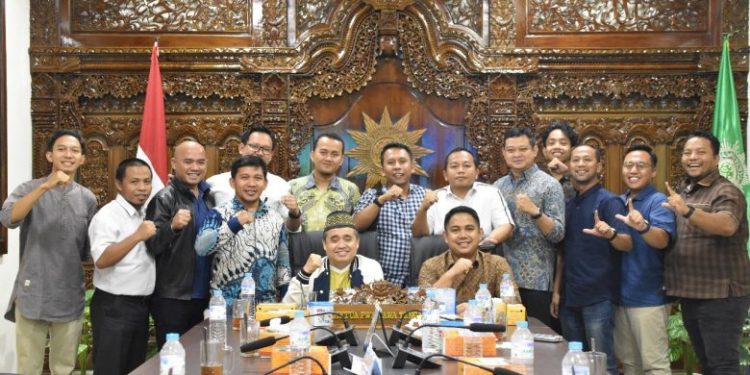 Pertemuan Hangat Wamen PPMI dan Ketua PWM Jawa Tengah: Ini Pesan Pentingnya!