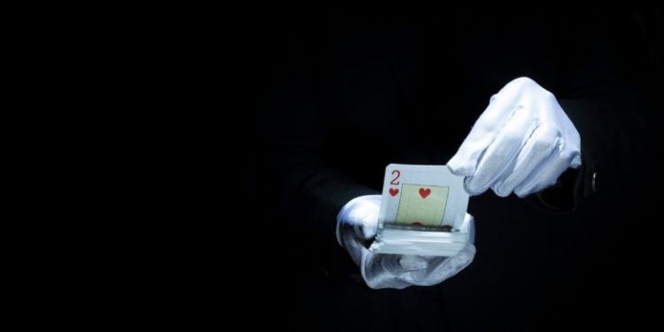 Khutbah Jumat: Judi dan Bahayanya bagi Kehidupan