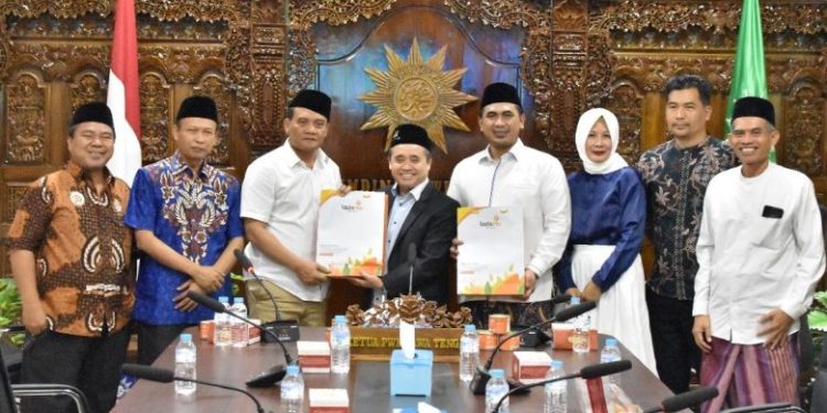 Terbaru! Ahmad Luthfi-Taj Yasin Unggul Telak di Quick Count Pilkada Jateng 2024