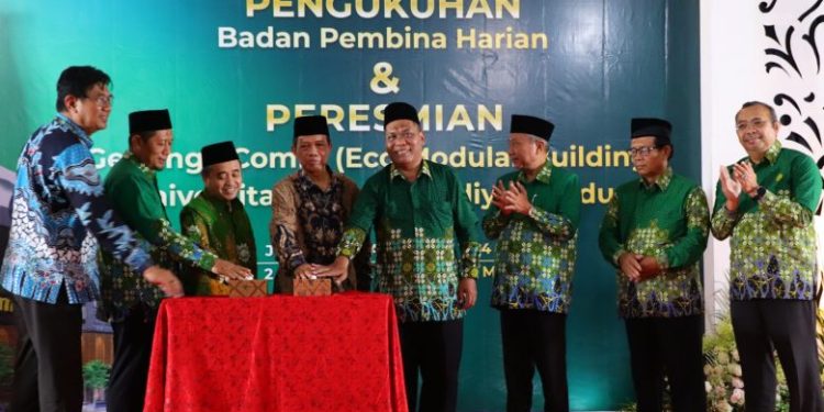Wow! UMKU Resmikan Gedung eComBi: Bangunan Kontainer Berkonsep Gen-Z Terbesar di Jawa Tengah
