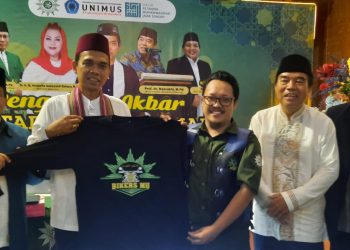 Milad ke-112 Muhammadiyah: Ustadz Abdul Somad Hadiri Resepsi di Masjid At-Taqwa UNIMUS Semarang