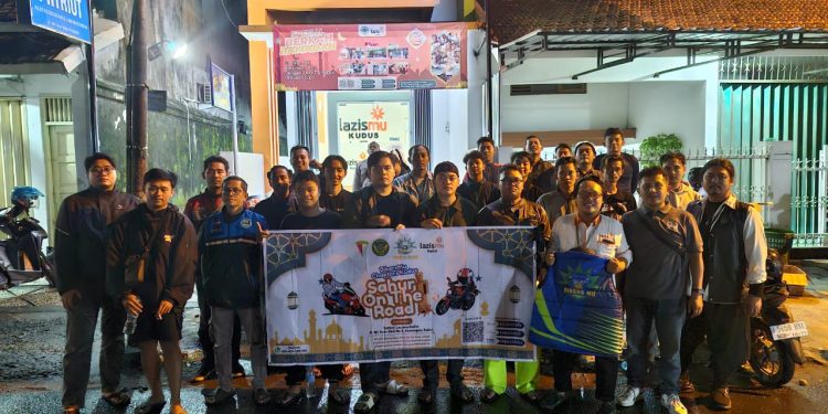 Bikersmu Chapter Kudus dan Lazismu Kudus Gelar Sahur On The Road, Tebar Berkah di Bulan Ramadan