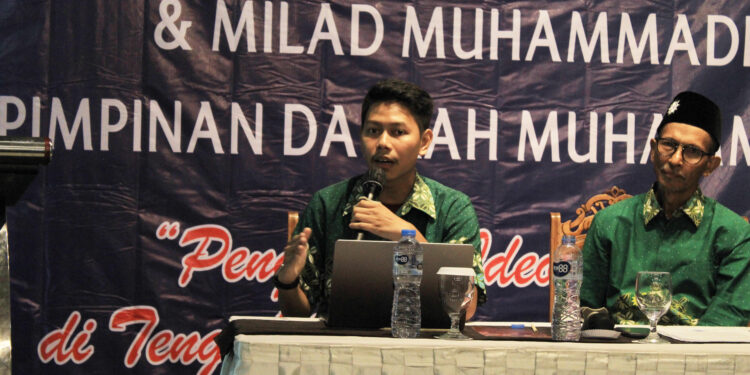Wujudkan Keseragaman Identitas dan Informasi Organisasi di Era Digital PDM Demak Sosialisasikan Brand ID Muhammadiyah