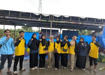 Wujudkan Spirit Al-Maun, Pandu Hizbul Wathon Raden Umar Said UMKU Bahu-Membahu ikut giat respon bencana banjir di Kudus