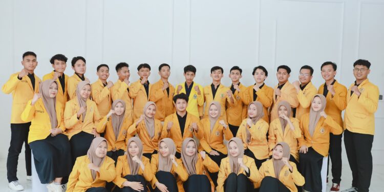 Jejak Takdir di Rumah Kuning