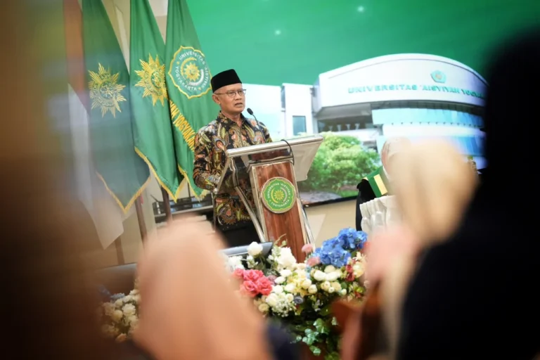 Kepemimpinan Transformasional Berkemajuan Pijakan Memimpin Persyarikatan Muhammadiyah